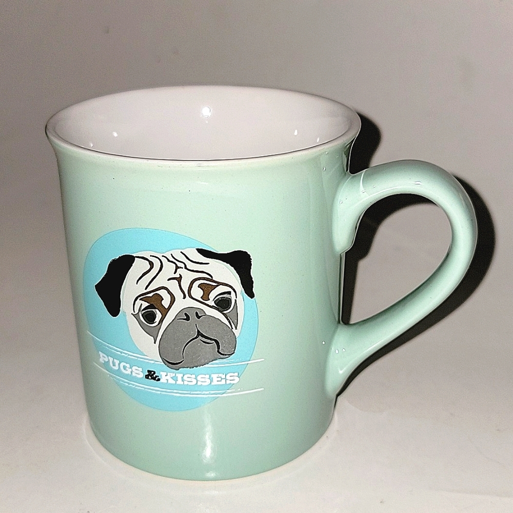 PUGS & KISSES ❤️Love your mug❤️CERAMIC MUG